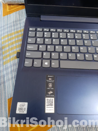 Lenovo Ideapad 10th Generation Core i3 256 GB SSD